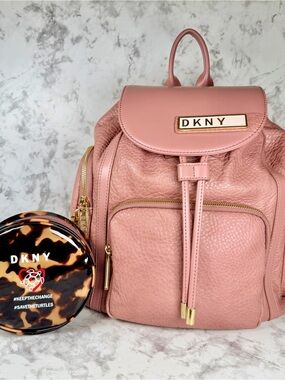 dkny ziggy convertible leather backpack Women's Mack Quilted Nylon Backpack,DK Denim,1SZ : Clothing, Shoes & Jewelry DKNY Womens Brook BACKPACK, Blk/Gold,